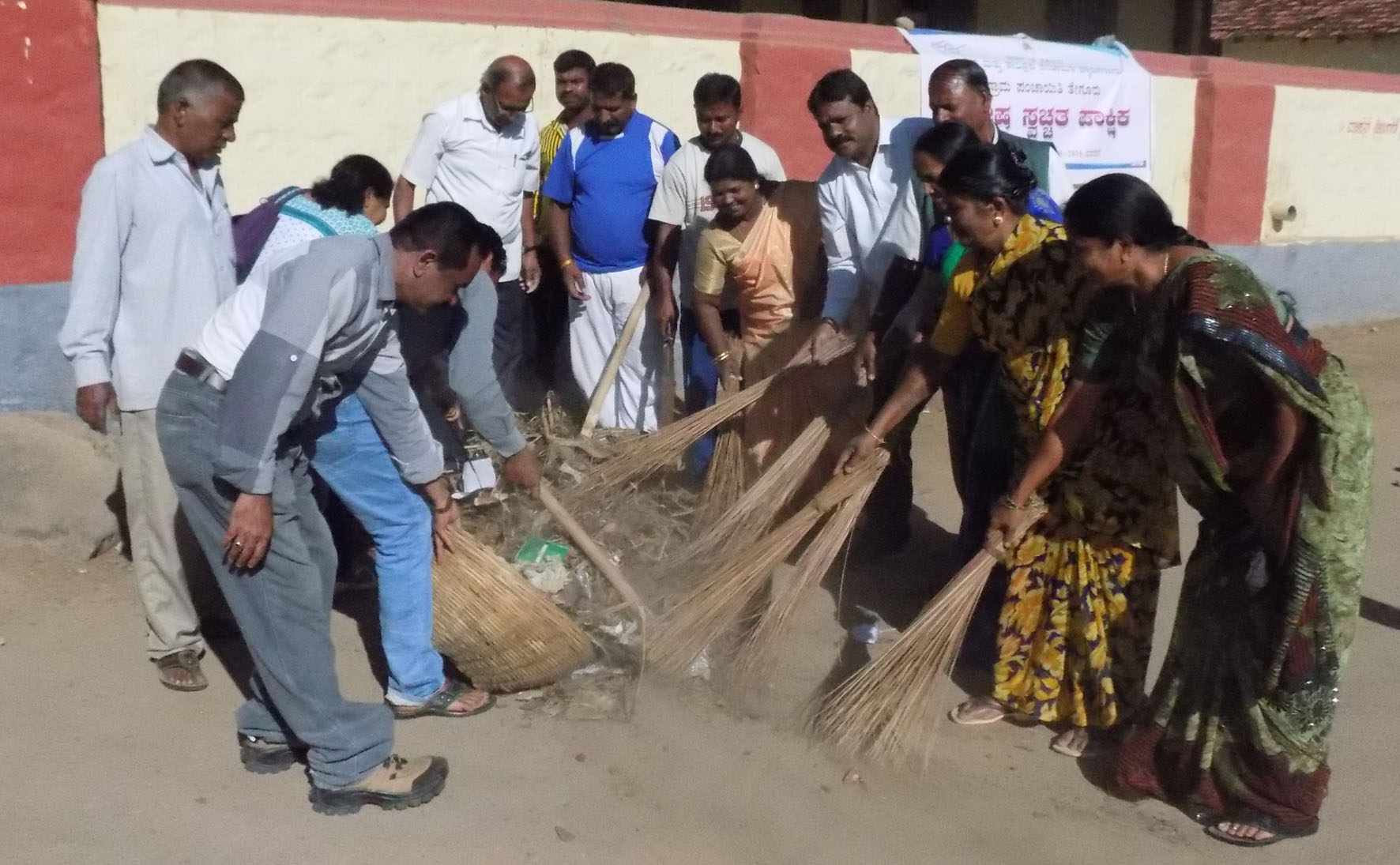 ಹಳ್ಳಿಗಳಲ್ಲಿ ಸಾಂಕ್ರಾಮಿಕ ರೋಗ ತಡೆಗಟ್ಟಿ: ಗ್ರಾಪಂ ಅಧ್ಯಕ್ಷೆ ಚಂದ್ರಮ್ಮ